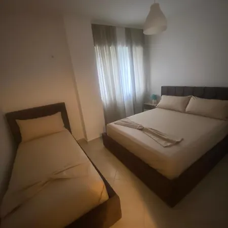 Lungomare Apartment Vlore