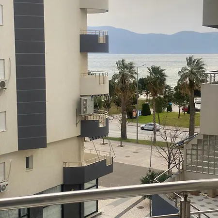 Apartment Lungomare *